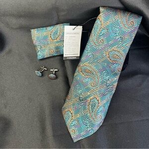 NWT-Silk Blue and Gold Paisley Tie Set